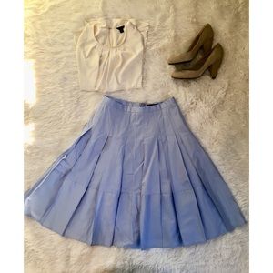 NWT Ann Taylor Pleated Poplin Skirt